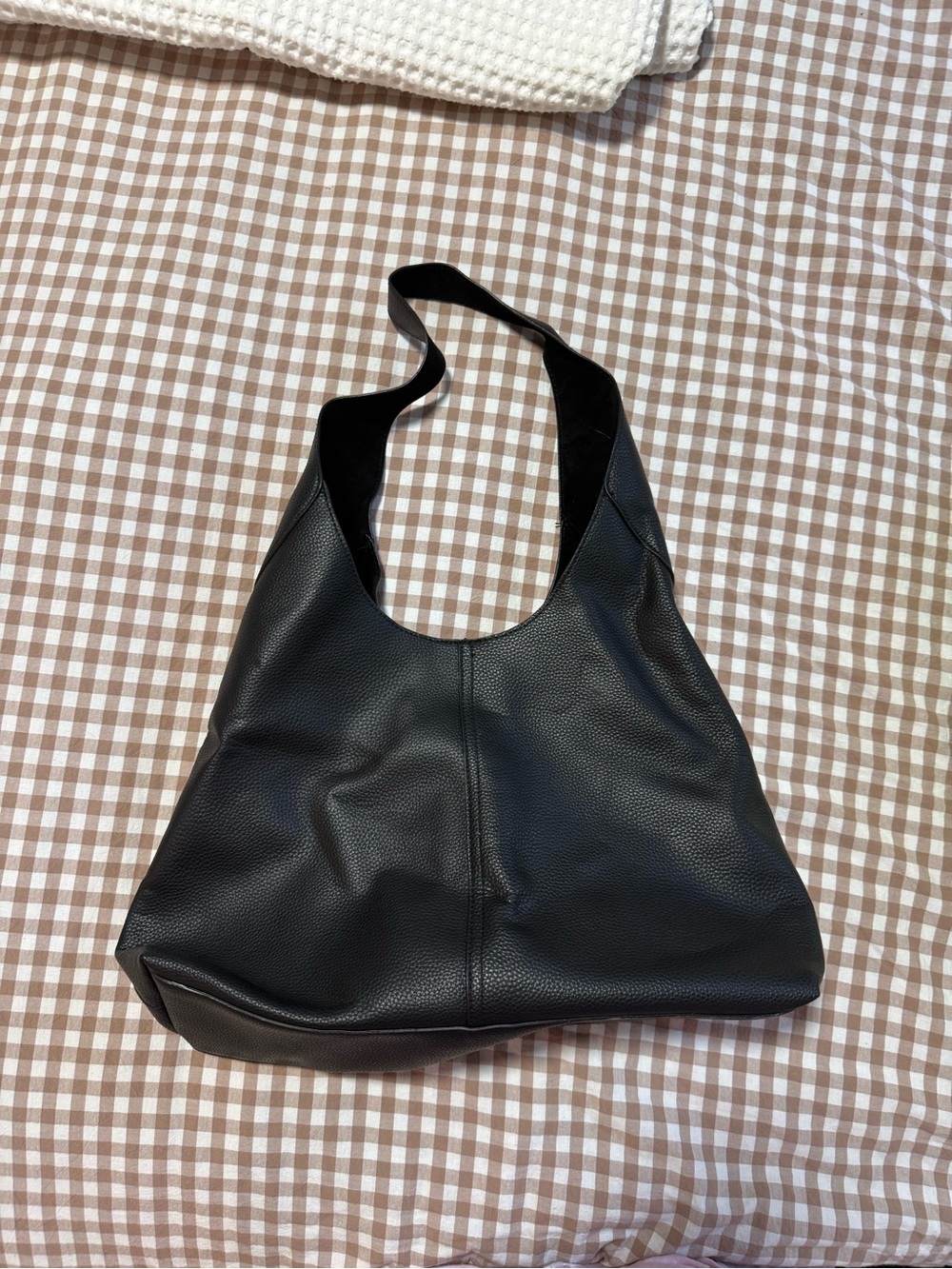 Classic Black Leather Hobo Bag - Universal Thread